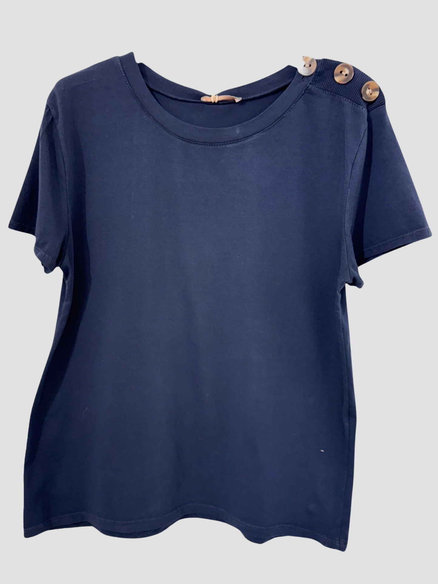 Tee-shirt Basique Chic à Boutons