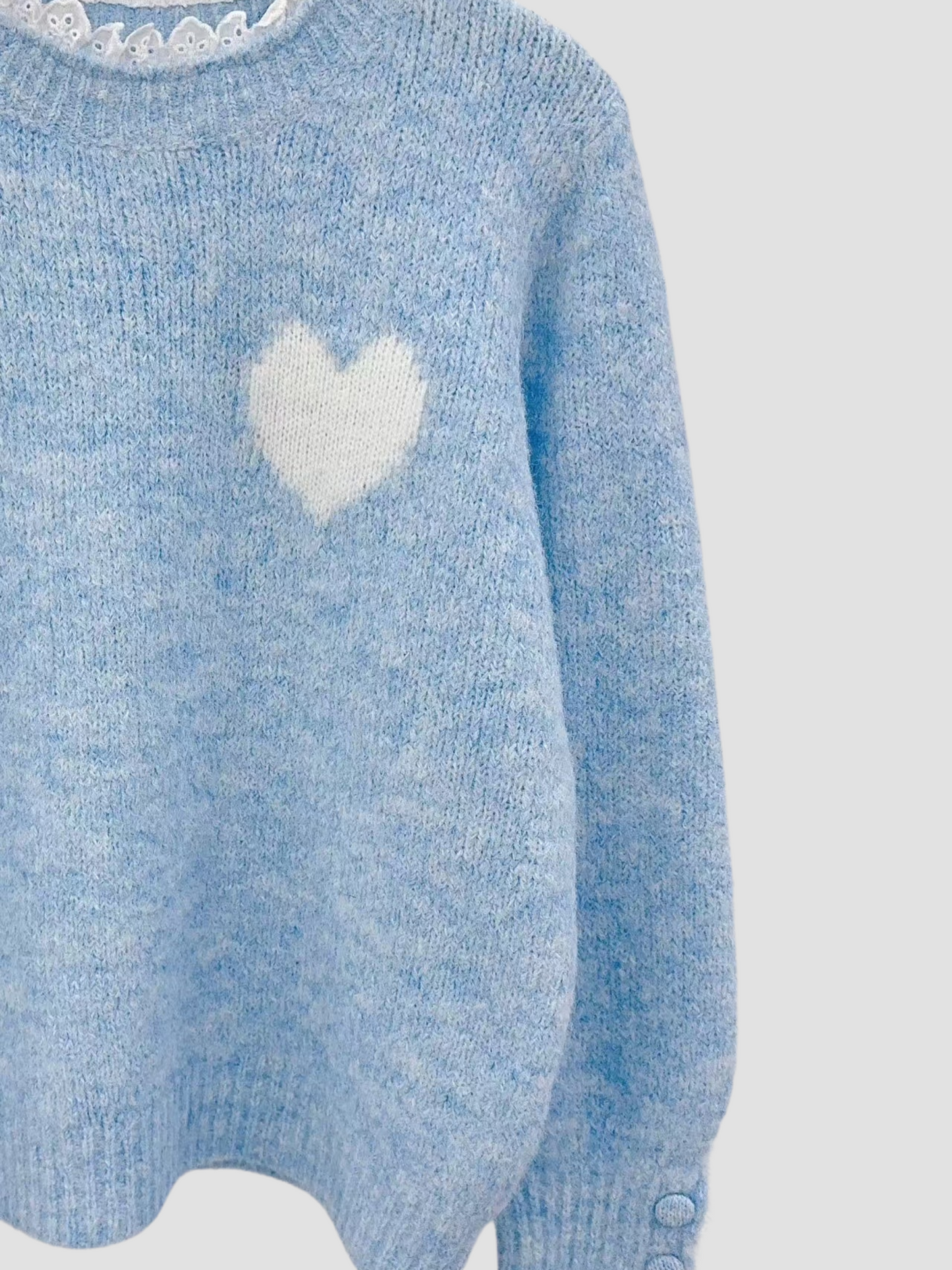 Pull Doux avec Coeur et Dentelle