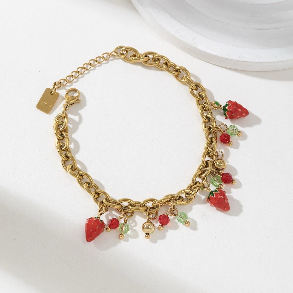 Bracelet fantaisie "Fraise Folie"