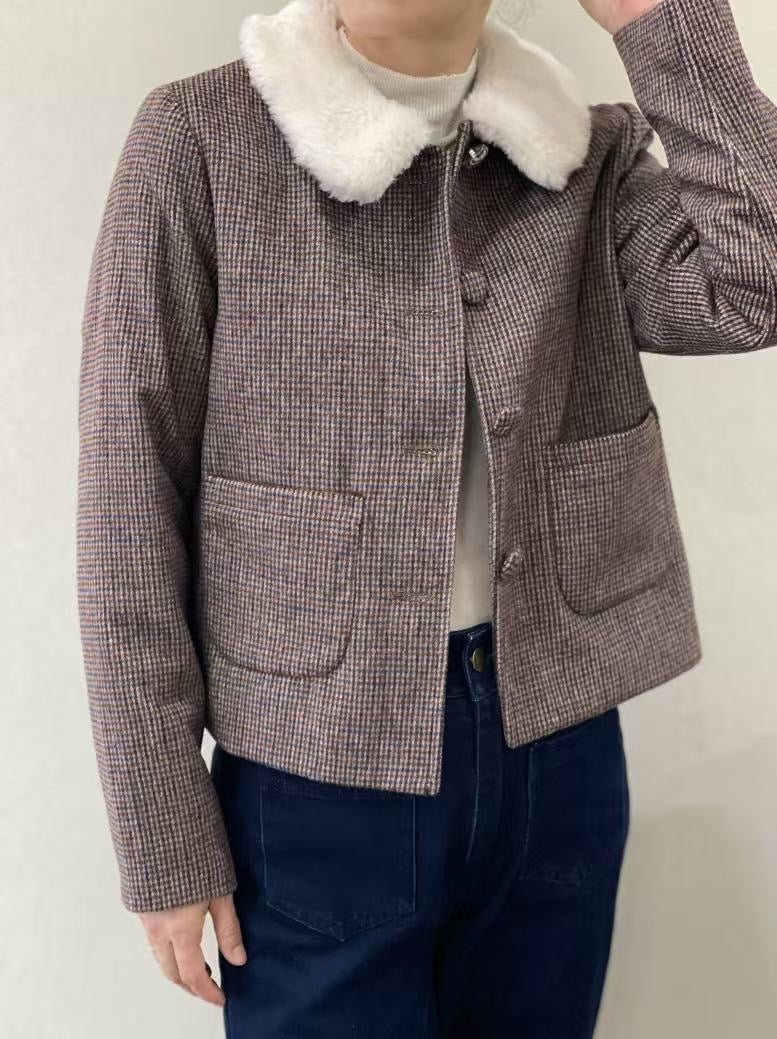 Veste à Carreaux Col Blanc