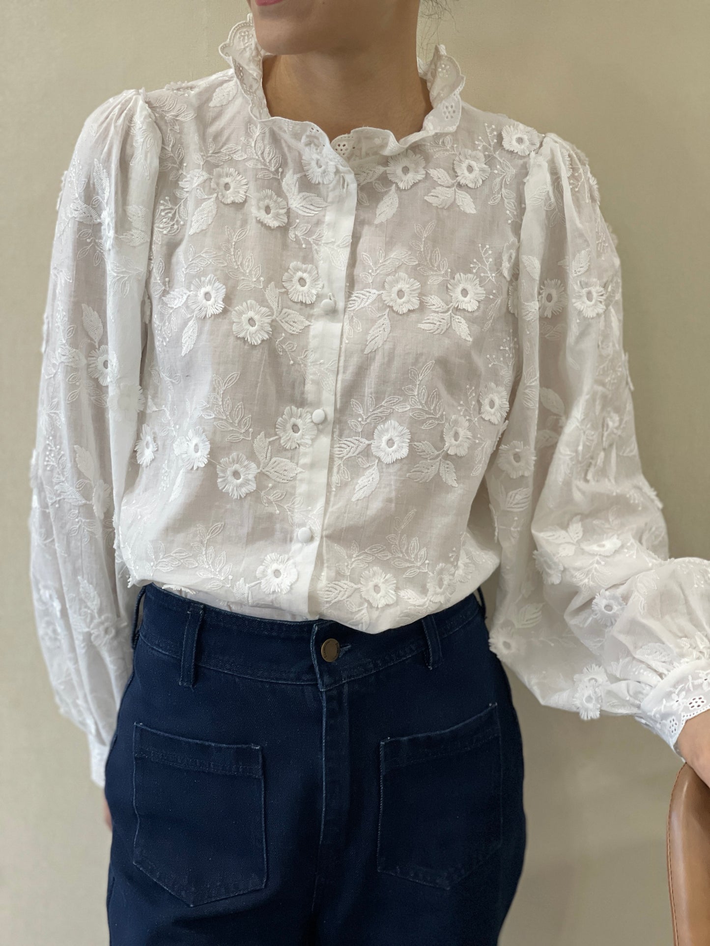 Chemise Col Volanté Brodé