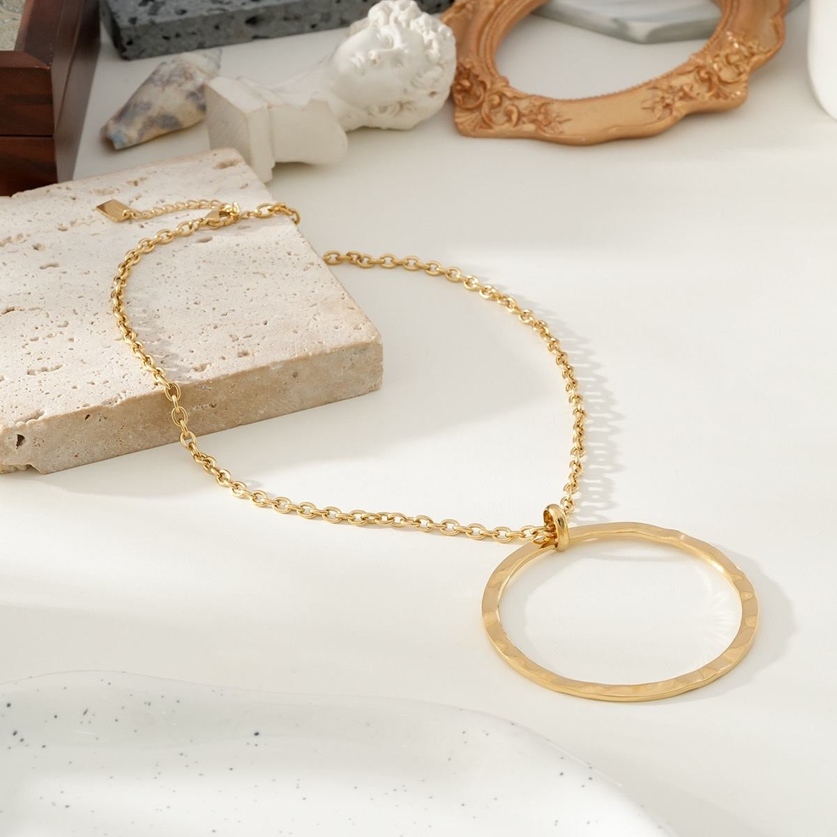 Collier "Cercle Doré"