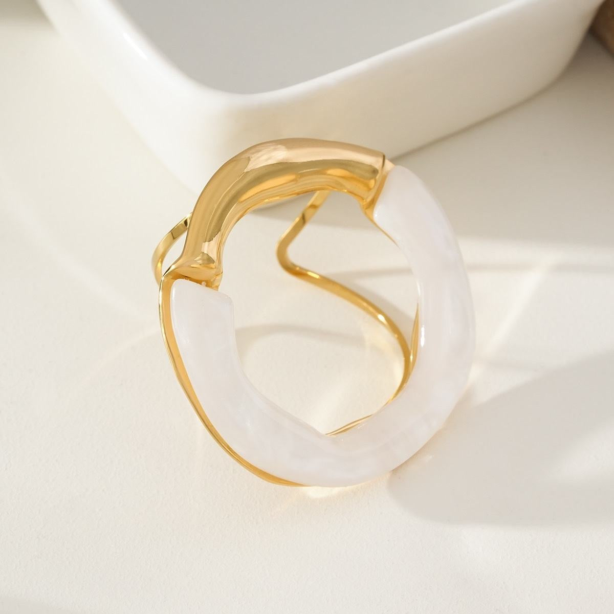 Bague Cercle Twistée