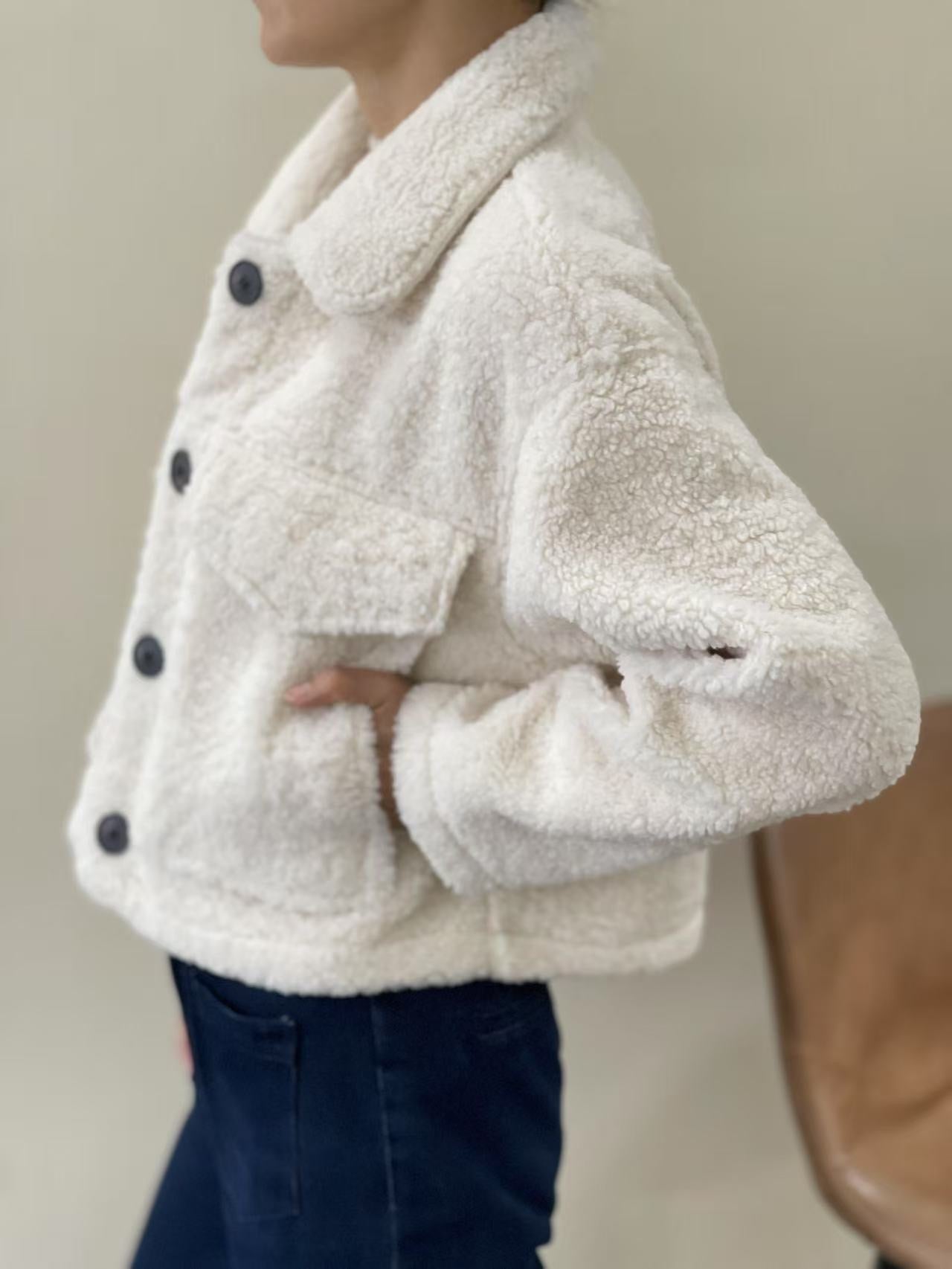 Veste effet Mouton Boutonnée