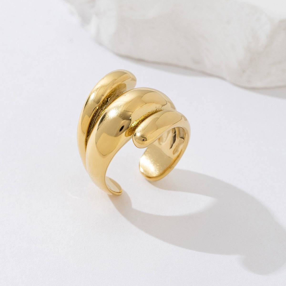 Bague Dorée Design