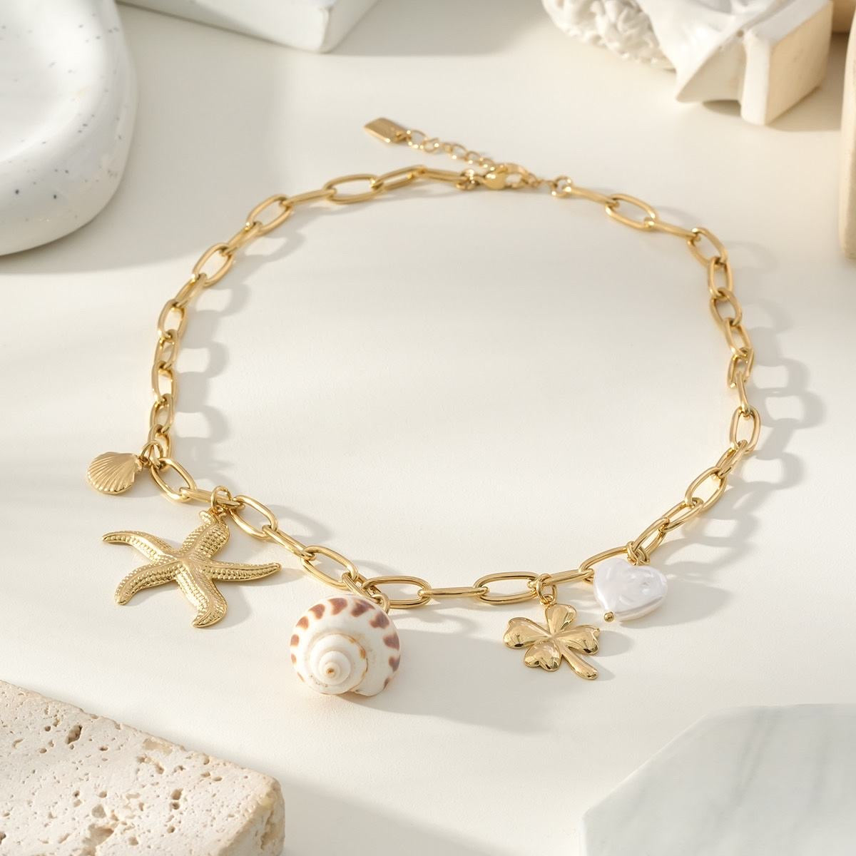 Collier "Trésors Porte-Bonheur"