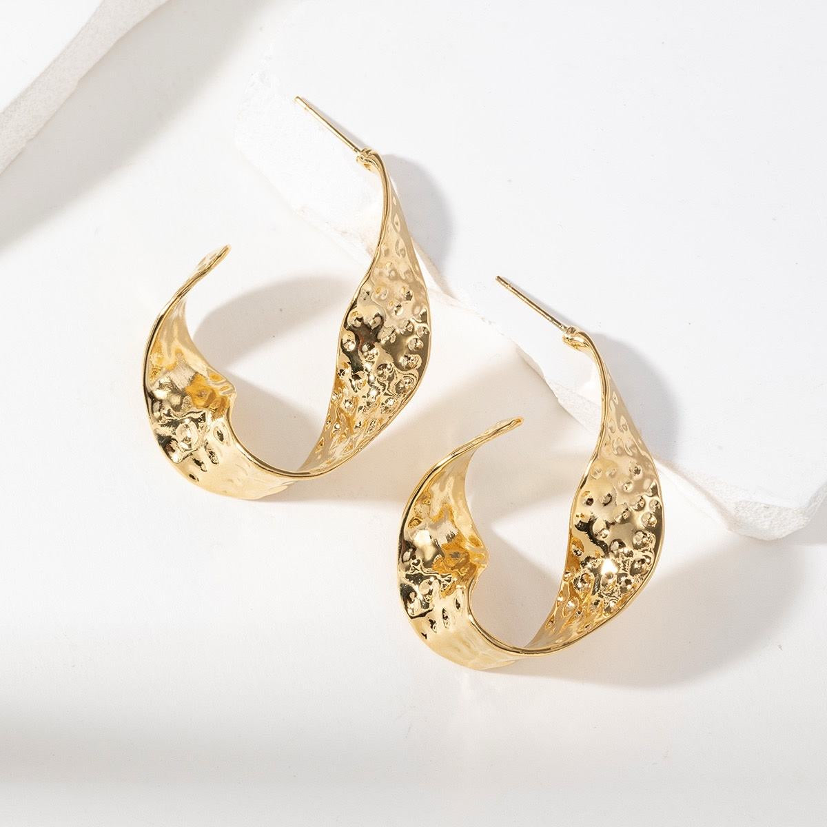 Boucles d’Oreilles "Flamme Dorée"