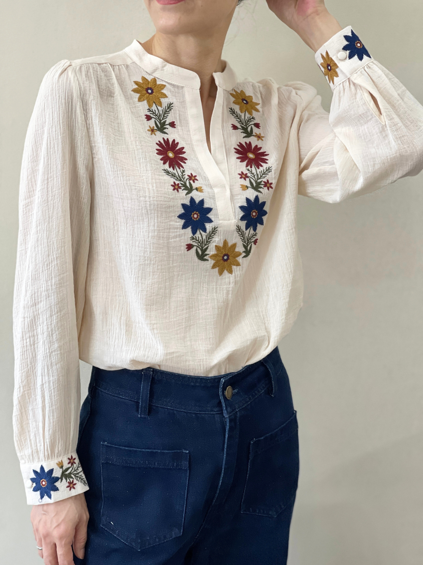 Blouse Broderies Colorées