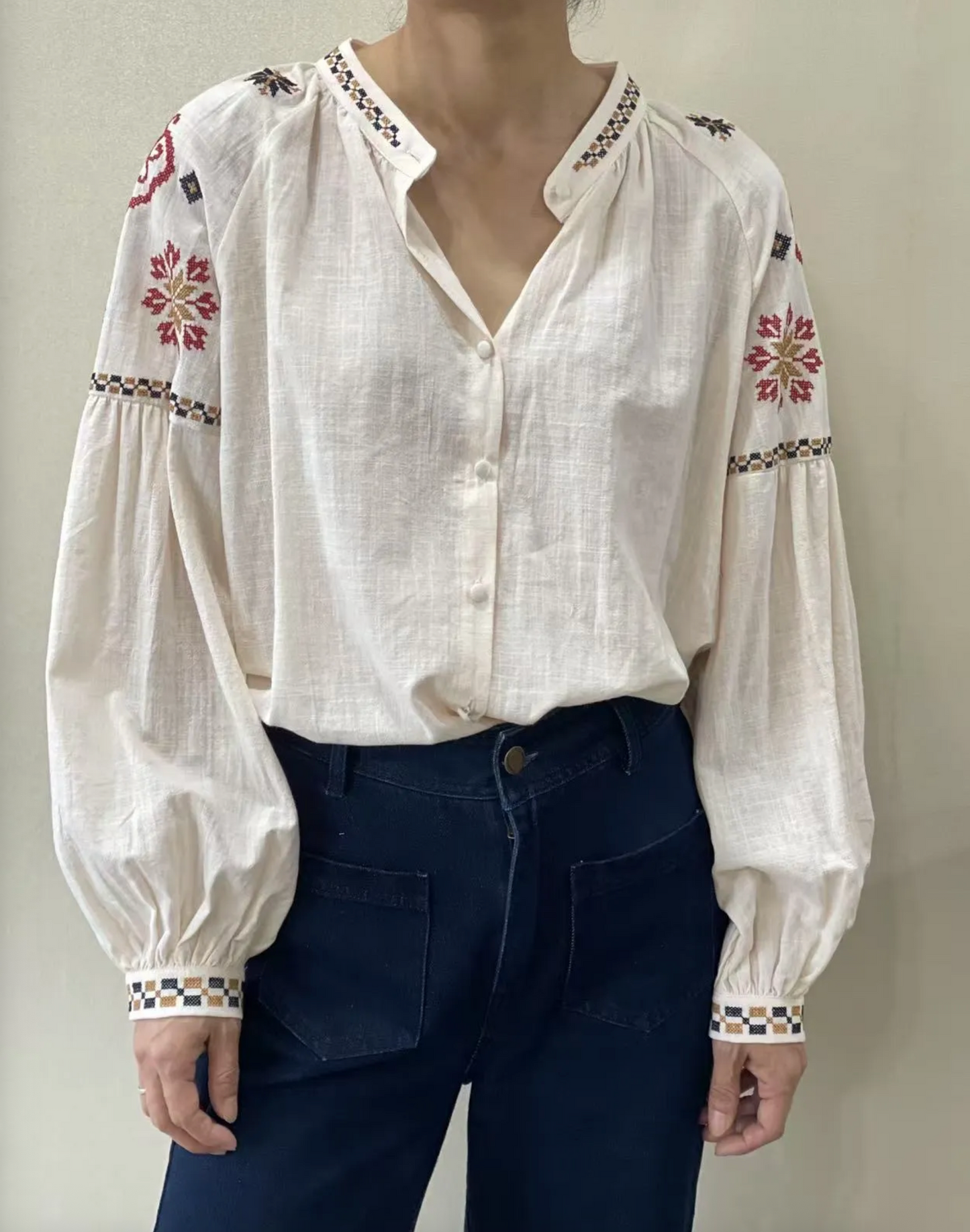 Chemise Brodée Manches Bouffantes