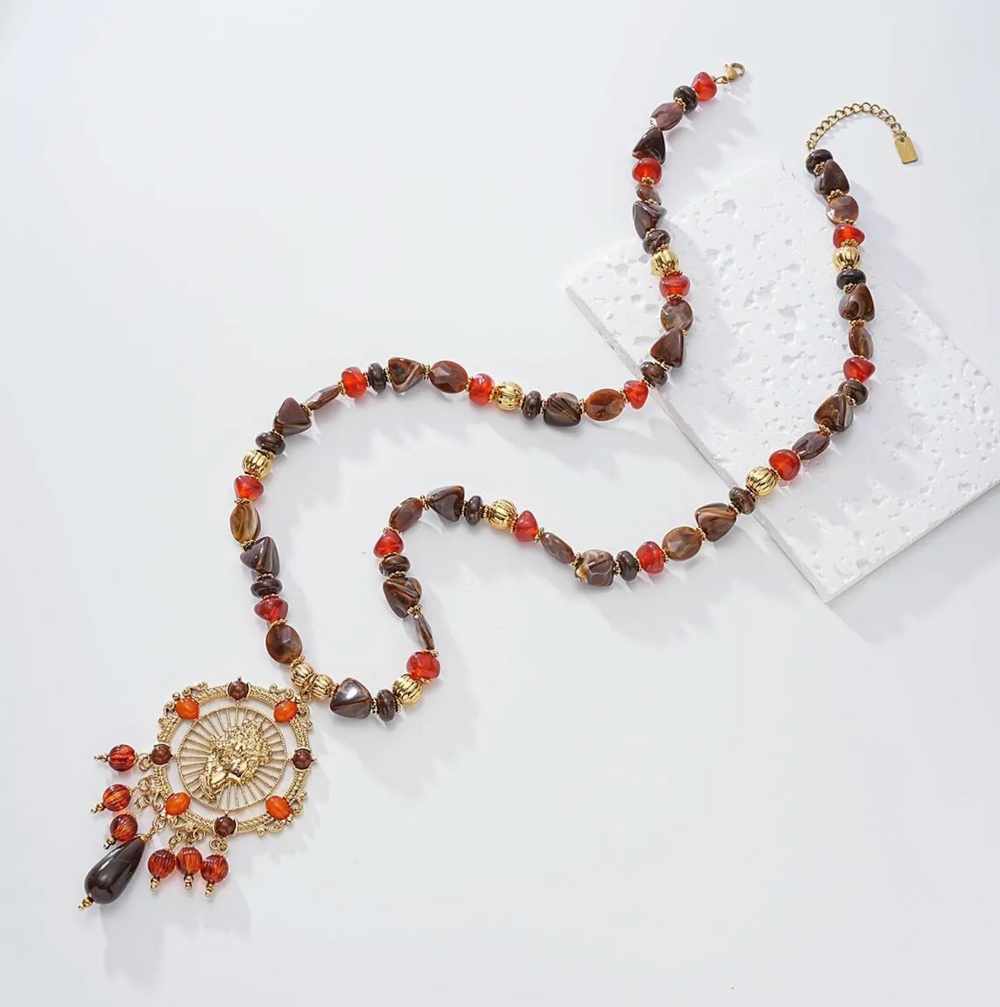 Collier Pierres Brunes