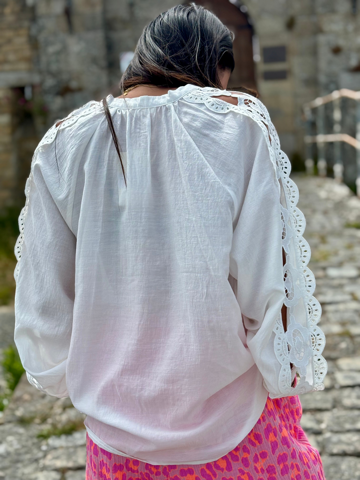 Chemise blanche en coton ajouré
