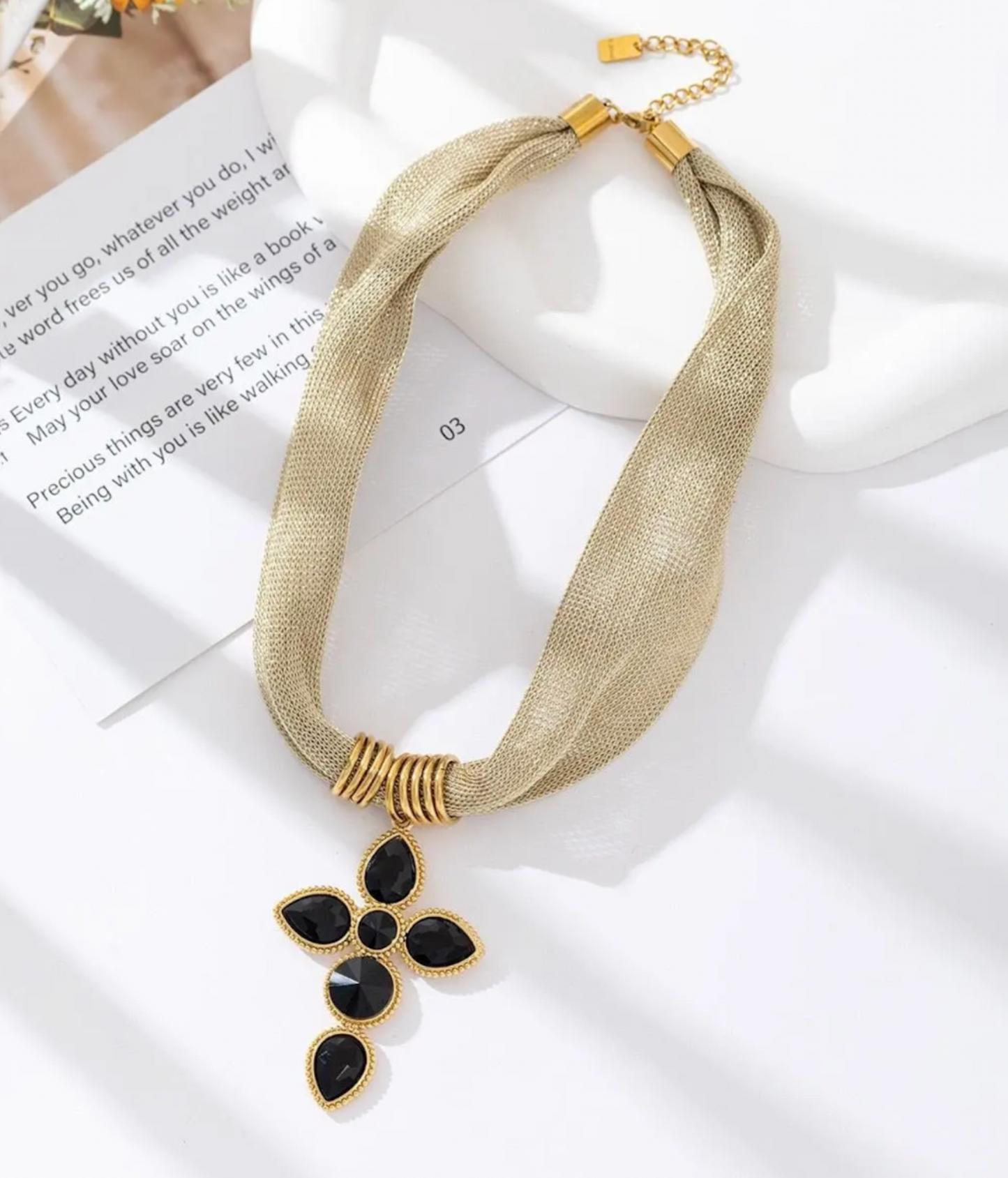 Collier Court Fantaisie