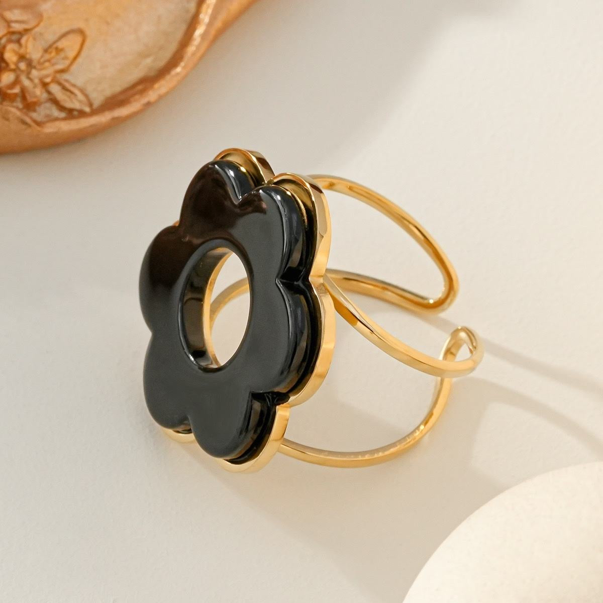 Bague Fleur Minimaliste