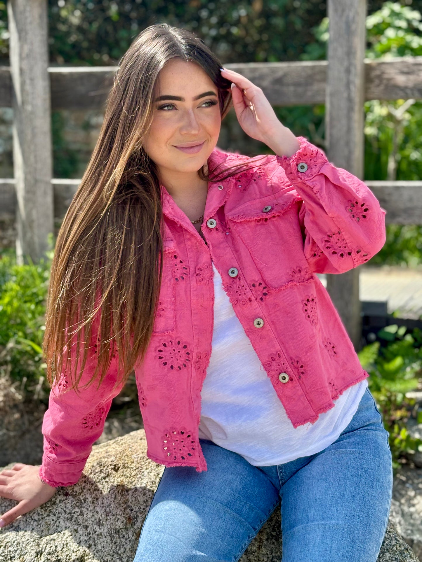 Veste Brodée “Fleurs & Franges”