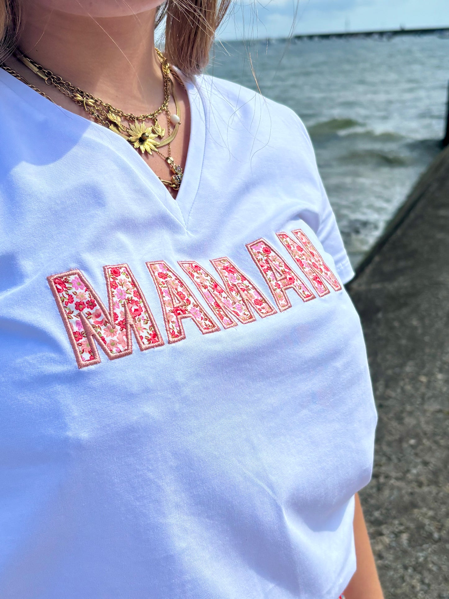 Tee-shirt “MAMAN” Col V