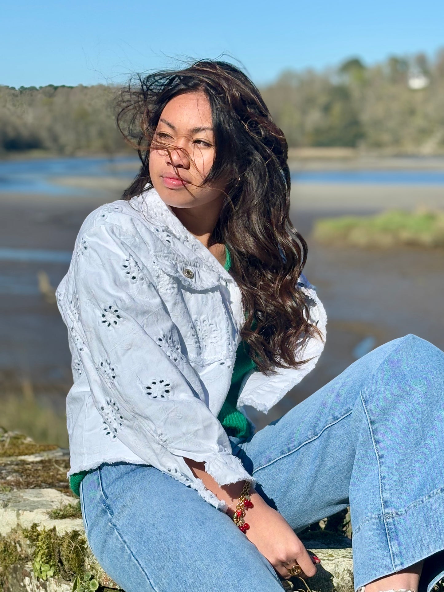 Veste Brodée “Fleurs & Franges”