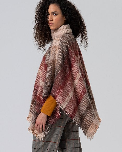 Poncho à Carreaux