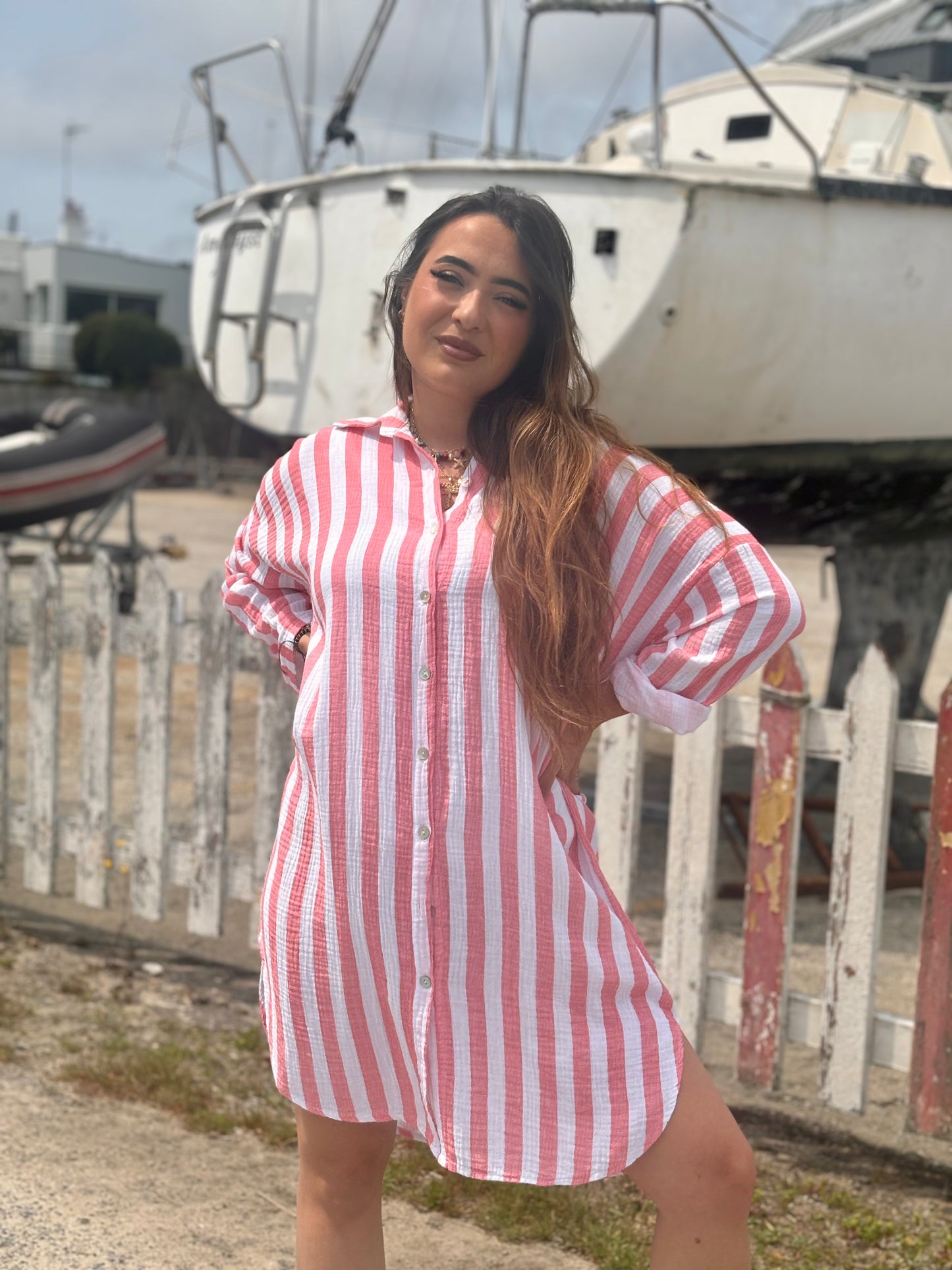 Robe-chemise rayée en coton corail