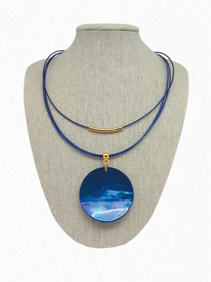 Collier Cuir Fin Nacre Bleue