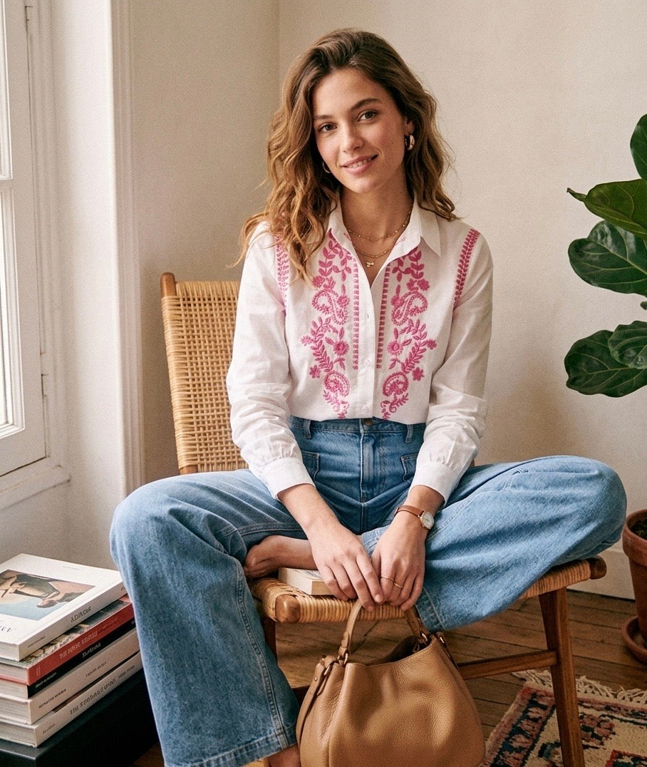 Chemise Broderie Bleue ou Rose