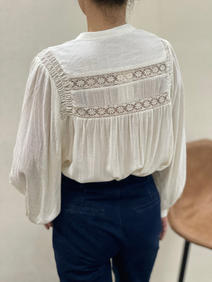 Chemise en Coton Plissée Brodée