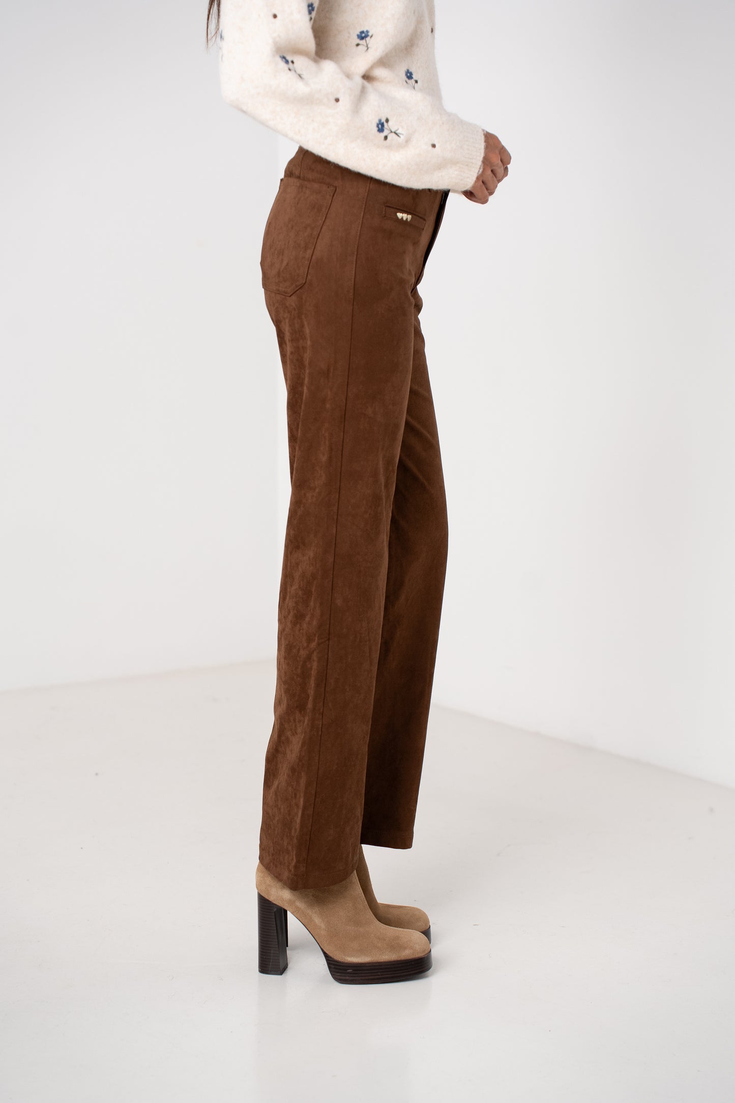Pantalon Droit en Suédine