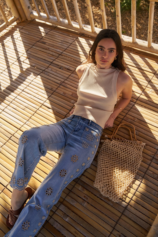 Jean Broderies Fleurs