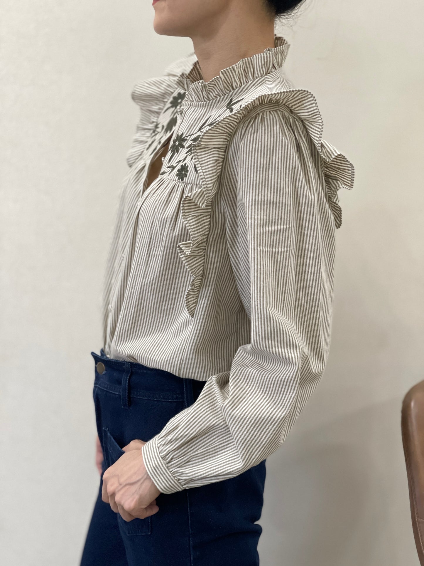 Chemise Rayée à Volants