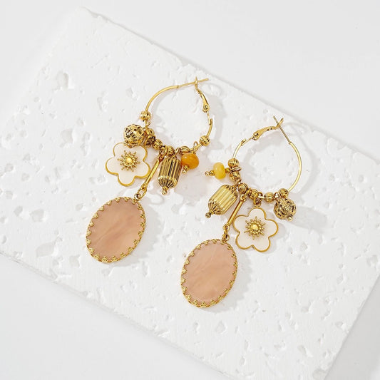 Boucles Fleur Élégantes