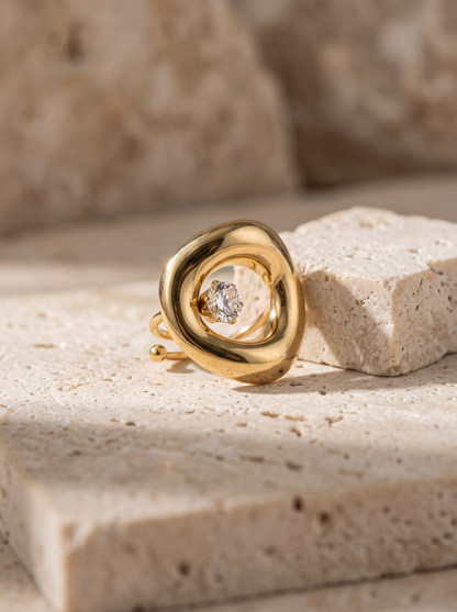 Bague Solitaire Cerclée Dorée