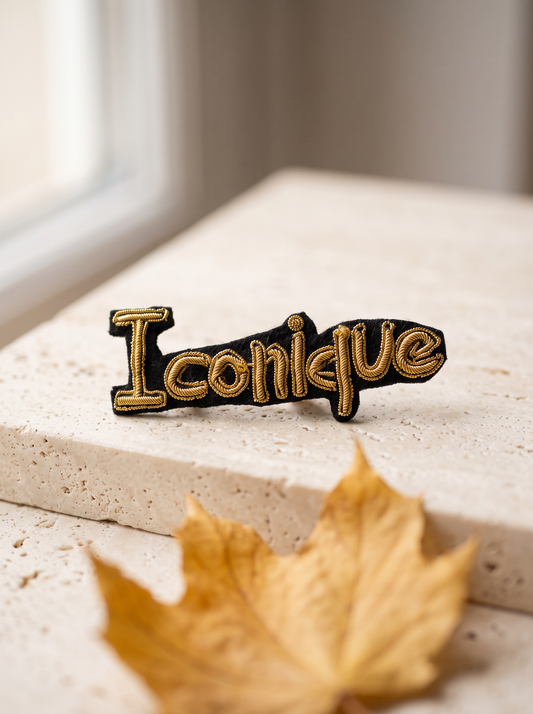 Broche Artisanale Iconique - Doré