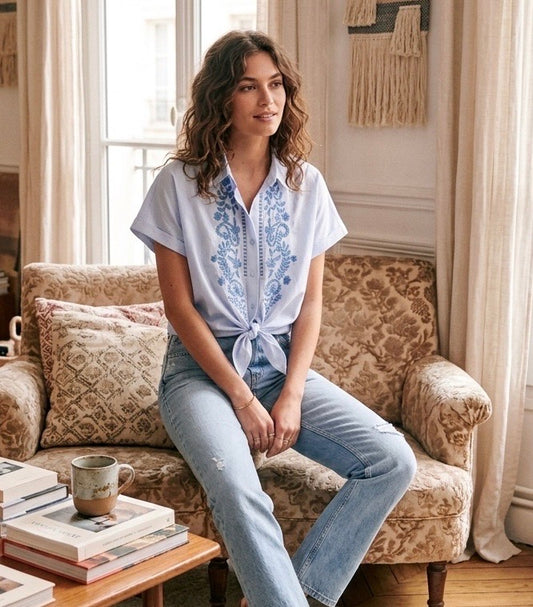 Chemise Bleue Brodée