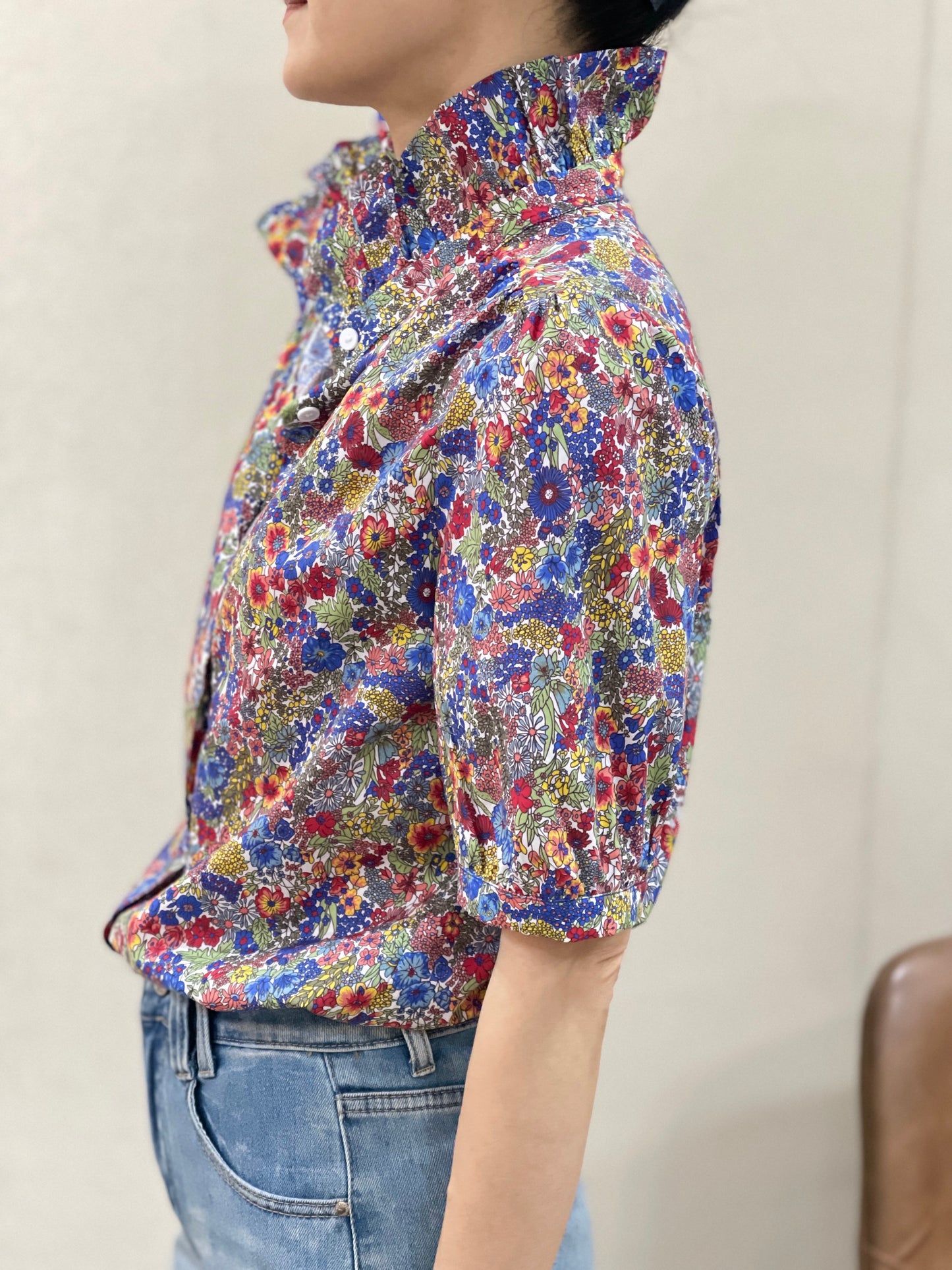 Chemise Fleurie Col Volanté