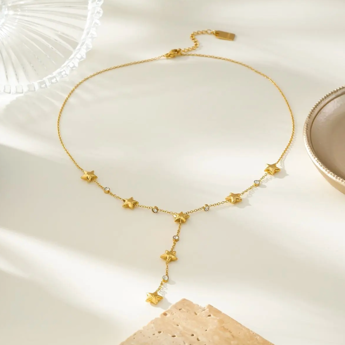 Collier Étoiles Dorées Féériques