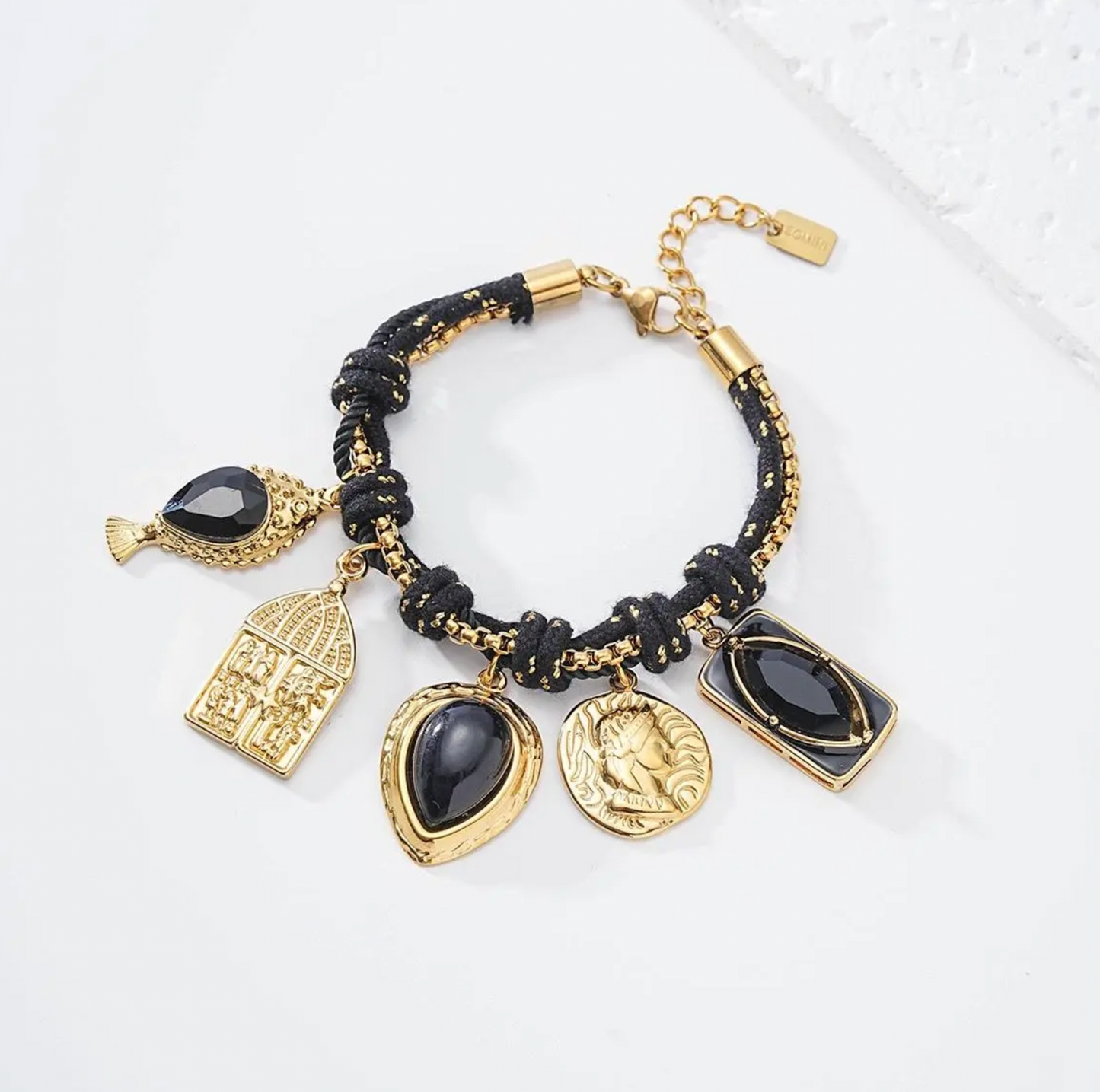 Bracelet Pendentifs Dorés