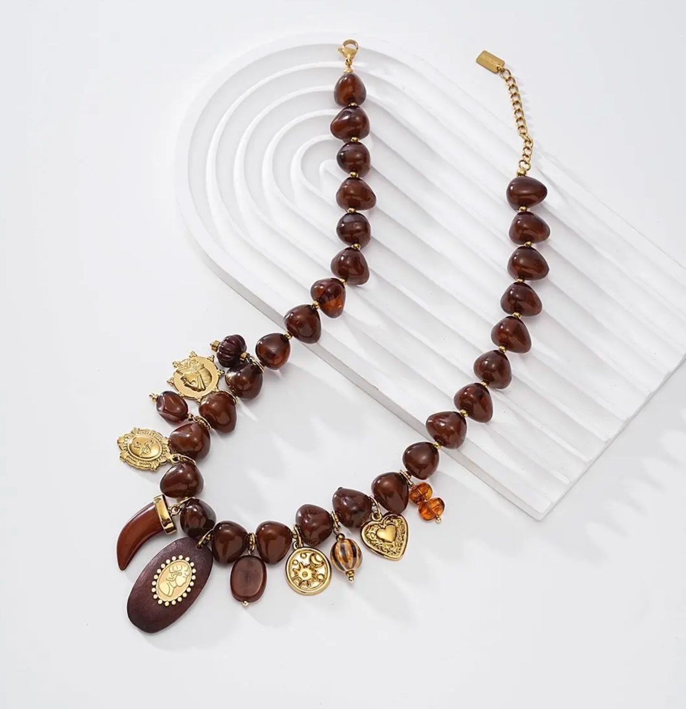 Collier à Charms Dorés