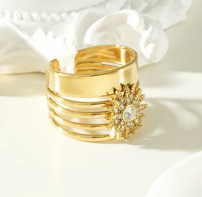 Bague Dorée Rayonnante