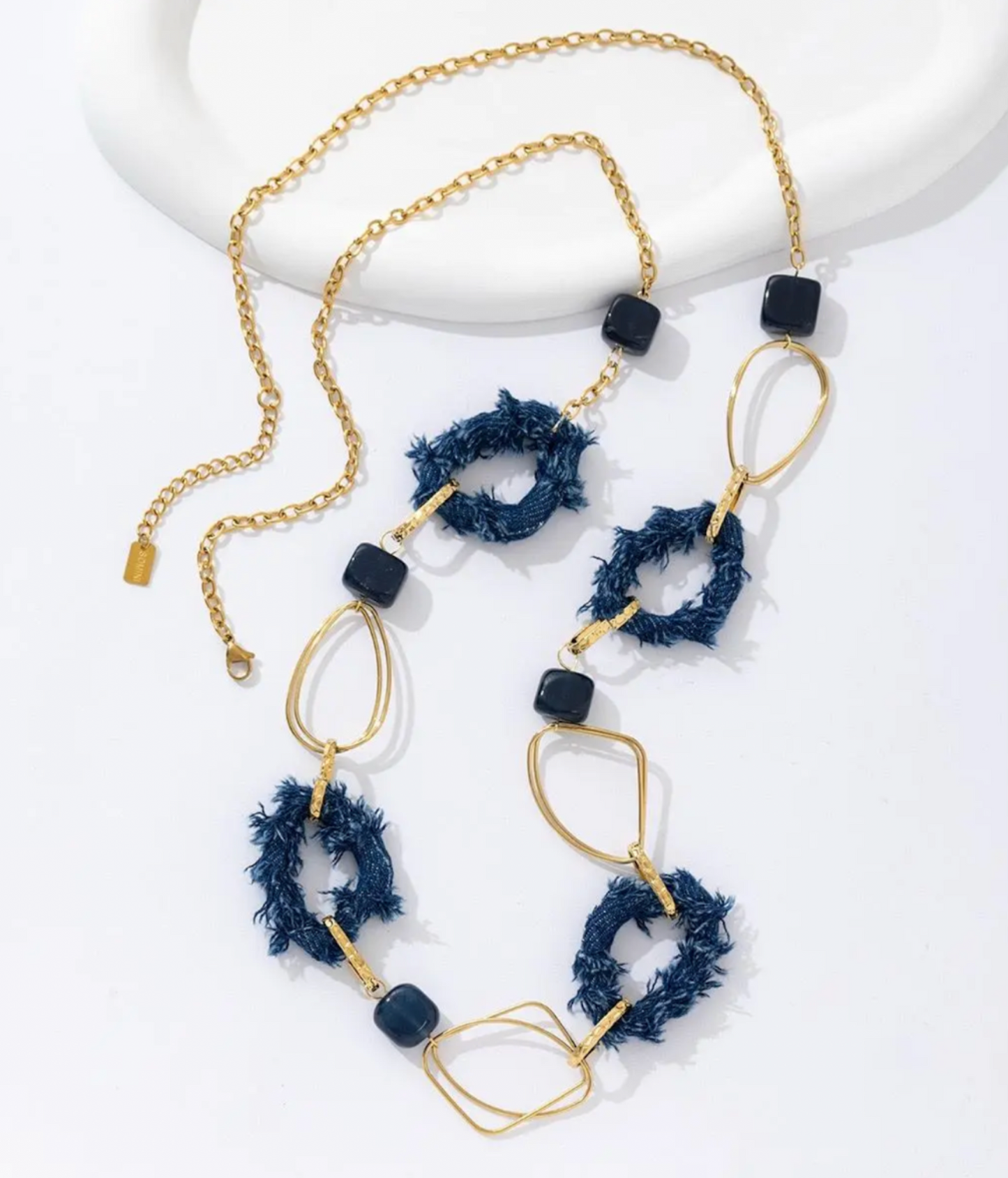 Collier Long Graphique