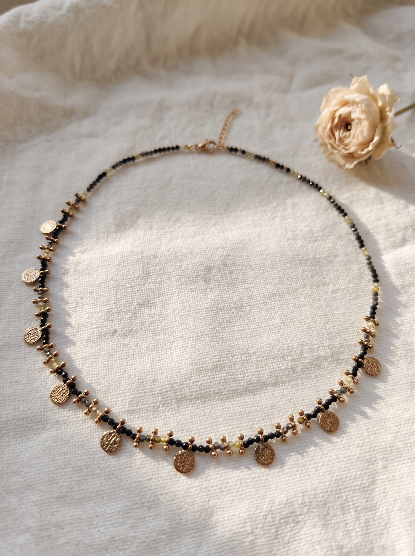 Collier Pierres Pastilles - Doré Noir