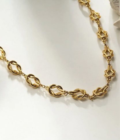 Collier Torsadé Doré