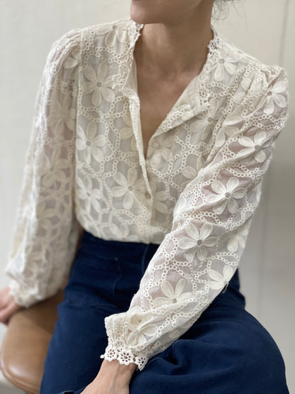 Chemise Dentelle Fleurs Chic