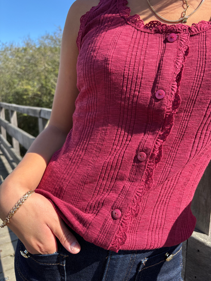 Débardeur boutonné en maille côtelée