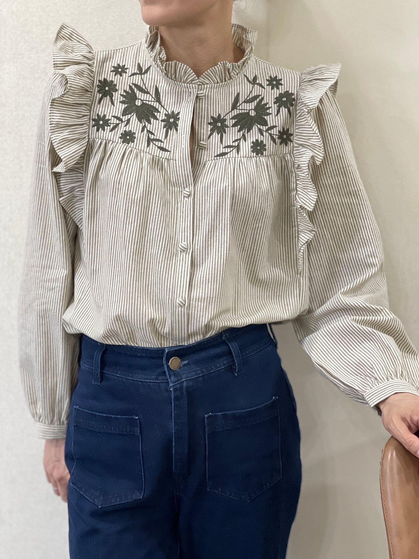 Chemise Rayée à Volants
