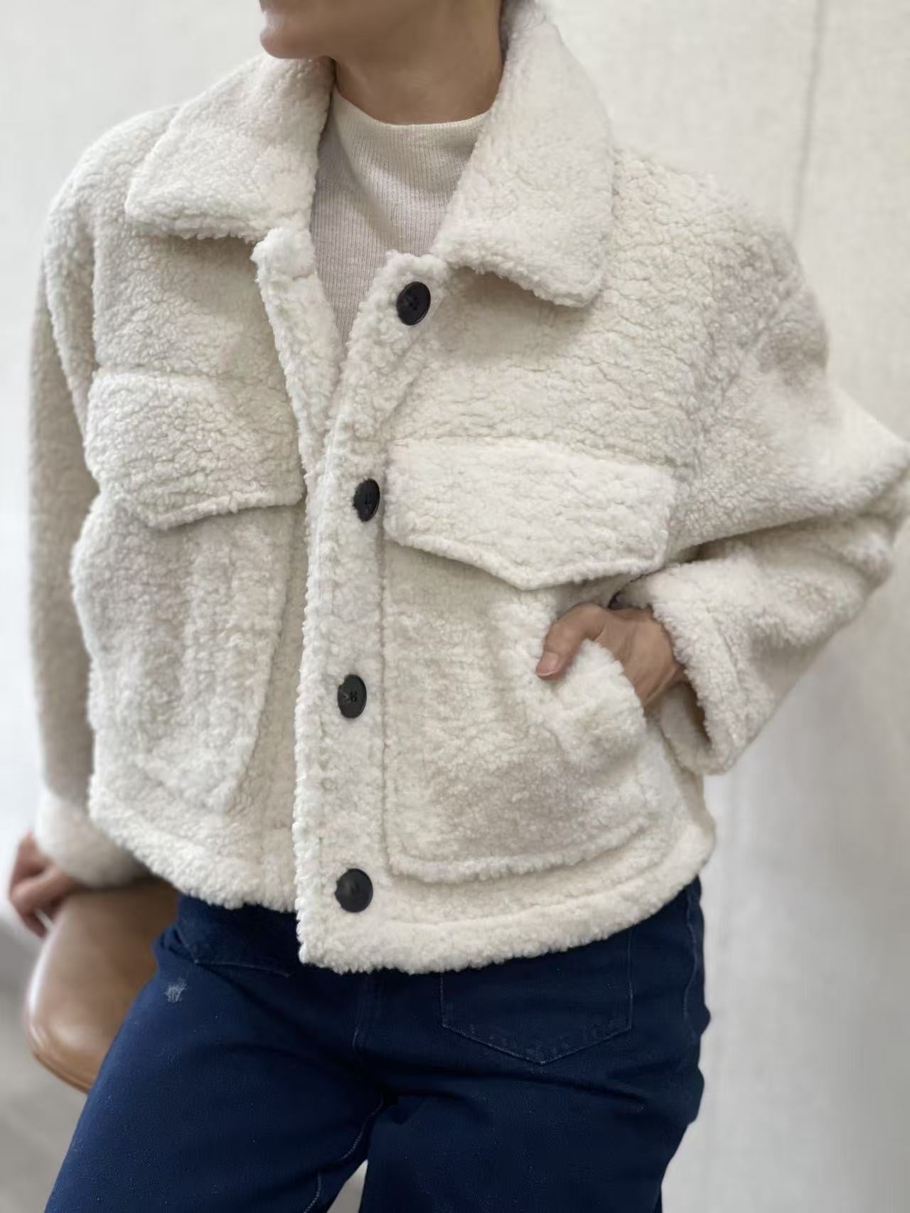 Veste effet Mouton Boutonnée