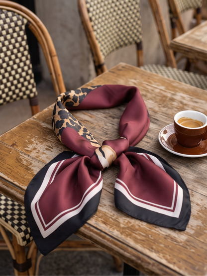 Foulard Lucienne - Carré Bordé Léopard