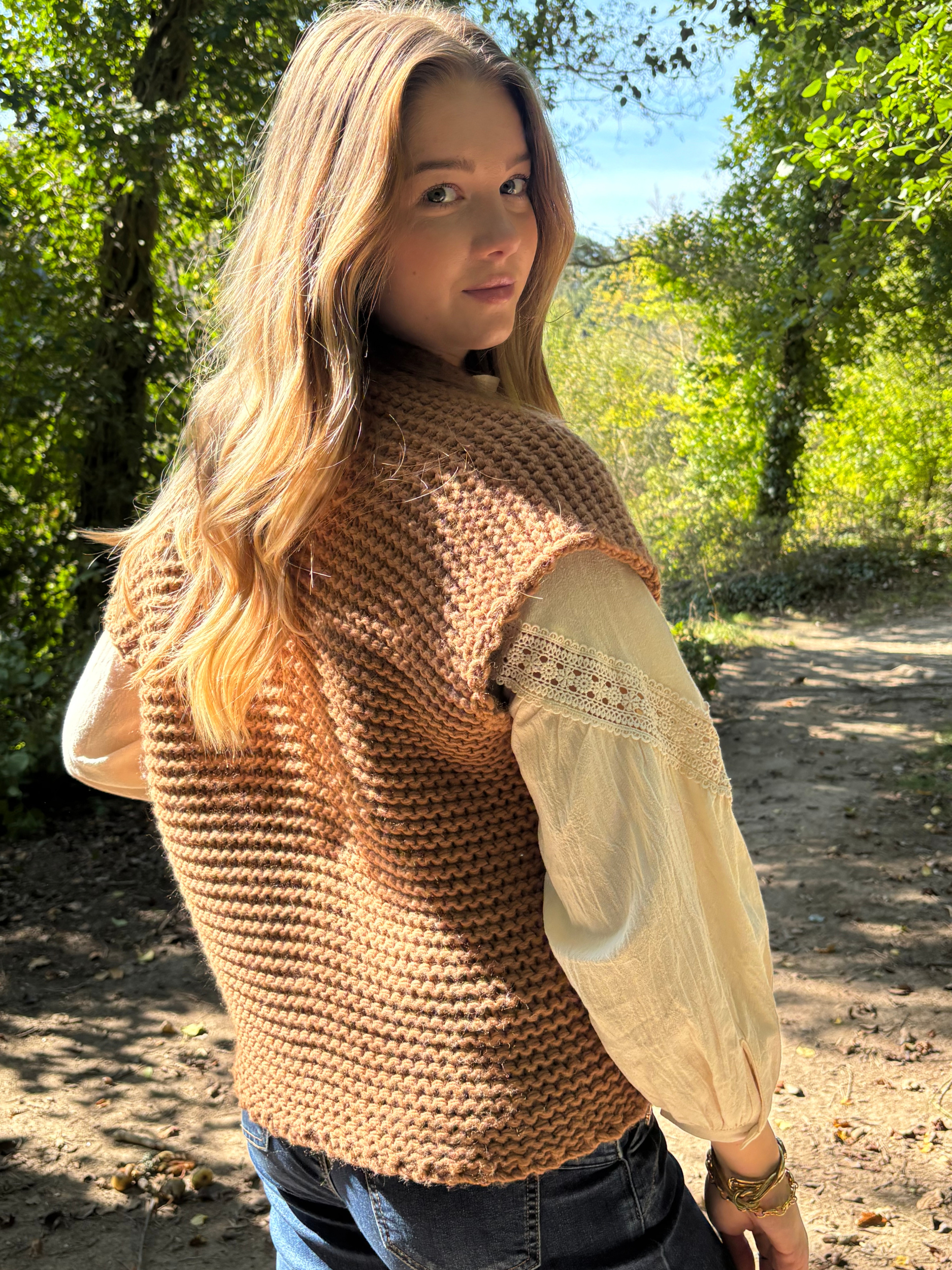 Gilet tricot sans manches bohème chic