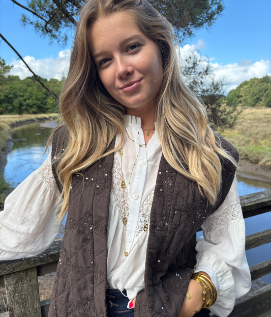 Gilet en coton brodé bohème chic
