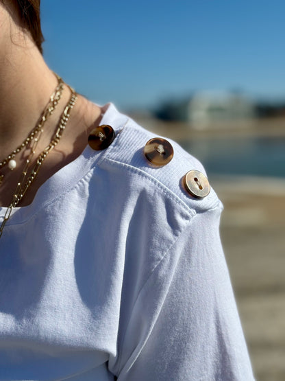 Tee-shirt Basique Chic à Boutons