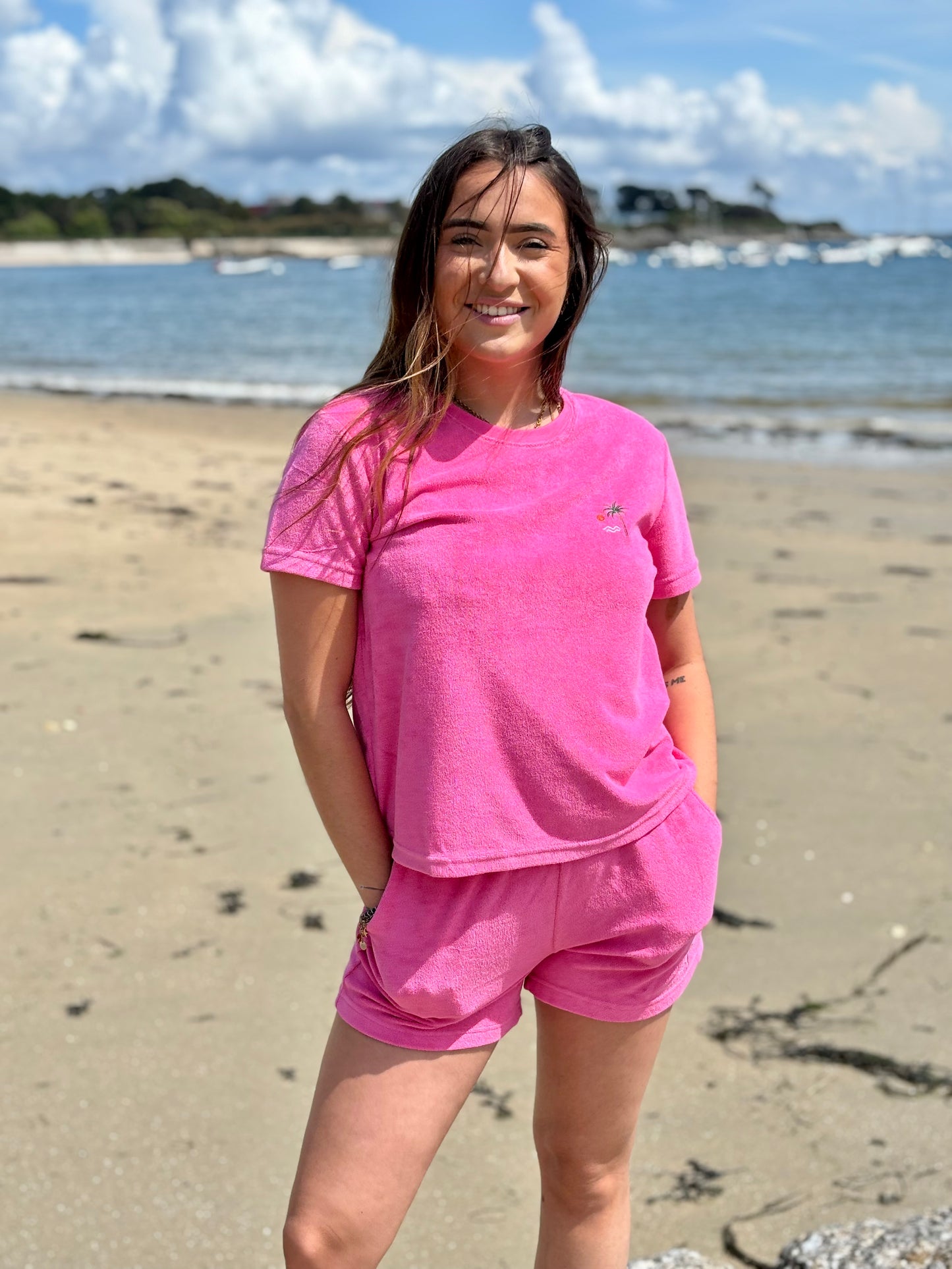 Ensemble en Éponge avec Broderie