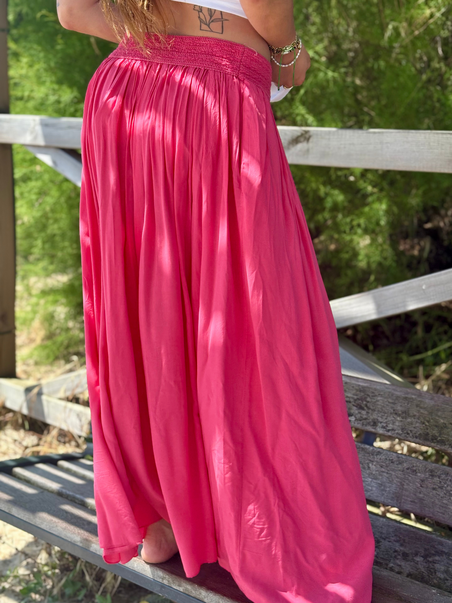 Jupe longue fluide en viscose fuchsia